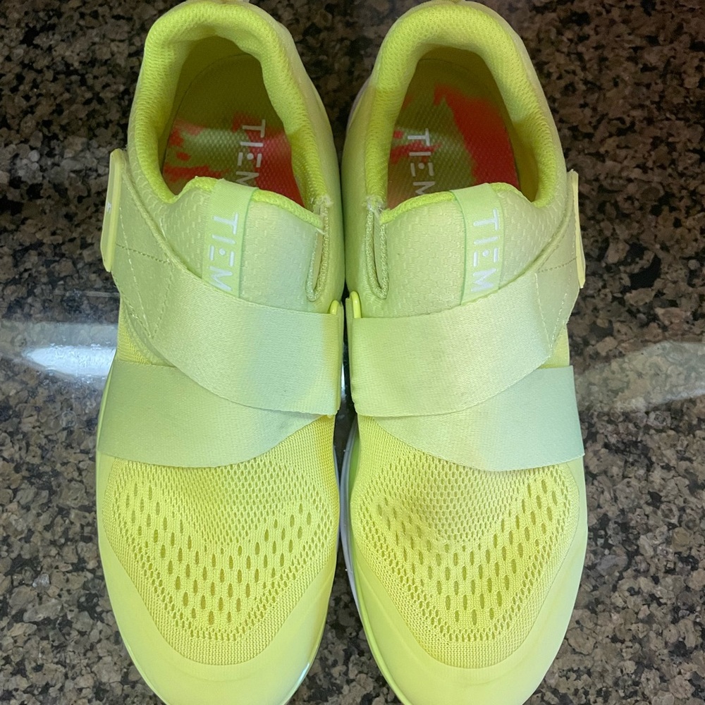 TIEM CYCLING SHOE 7.5